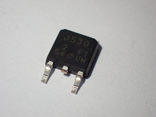 2SJ530, 60V 15A, P-channel Mosfet, TO-252 DPAK