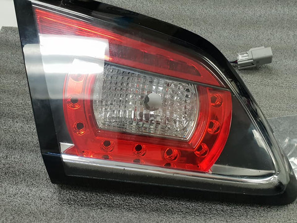 Holden Commodore VF HSV Style   Tail Light repair -