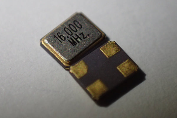 16.000mHz SMD crystal