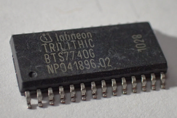 BTS7740G, Mosfet array, double high side two low side, DSO-28