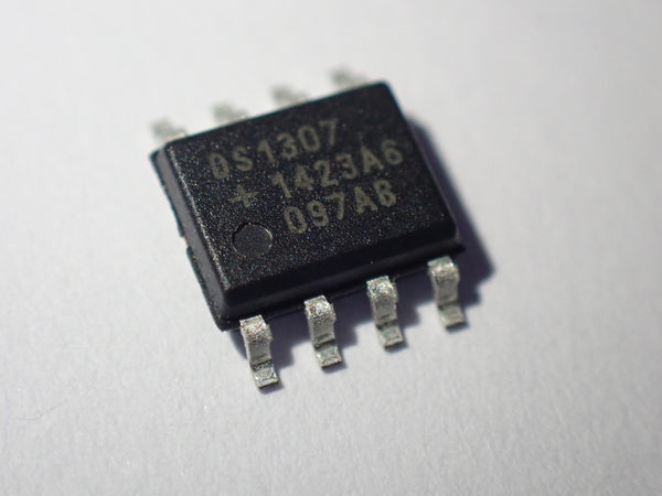 DS1307, 64 X 8 Serial Real Time Clock IC, DIP-8
