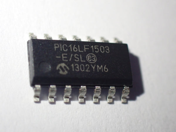 PIC16LF1503, 14-Pin Flash, 8-Bit Microcontroller, SOIC-14