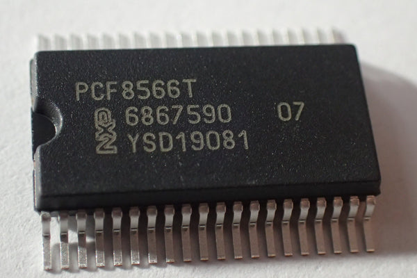 NXP PCF8566T, LCD driver, SOT-158, VSO-40. SSOP-40